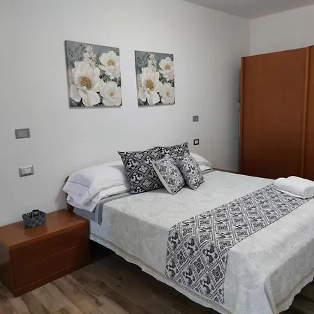 Gs Mes 'e Idas 52 Apartment *