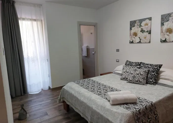 Gs Mes 'e Idas 52 Вилласимиус